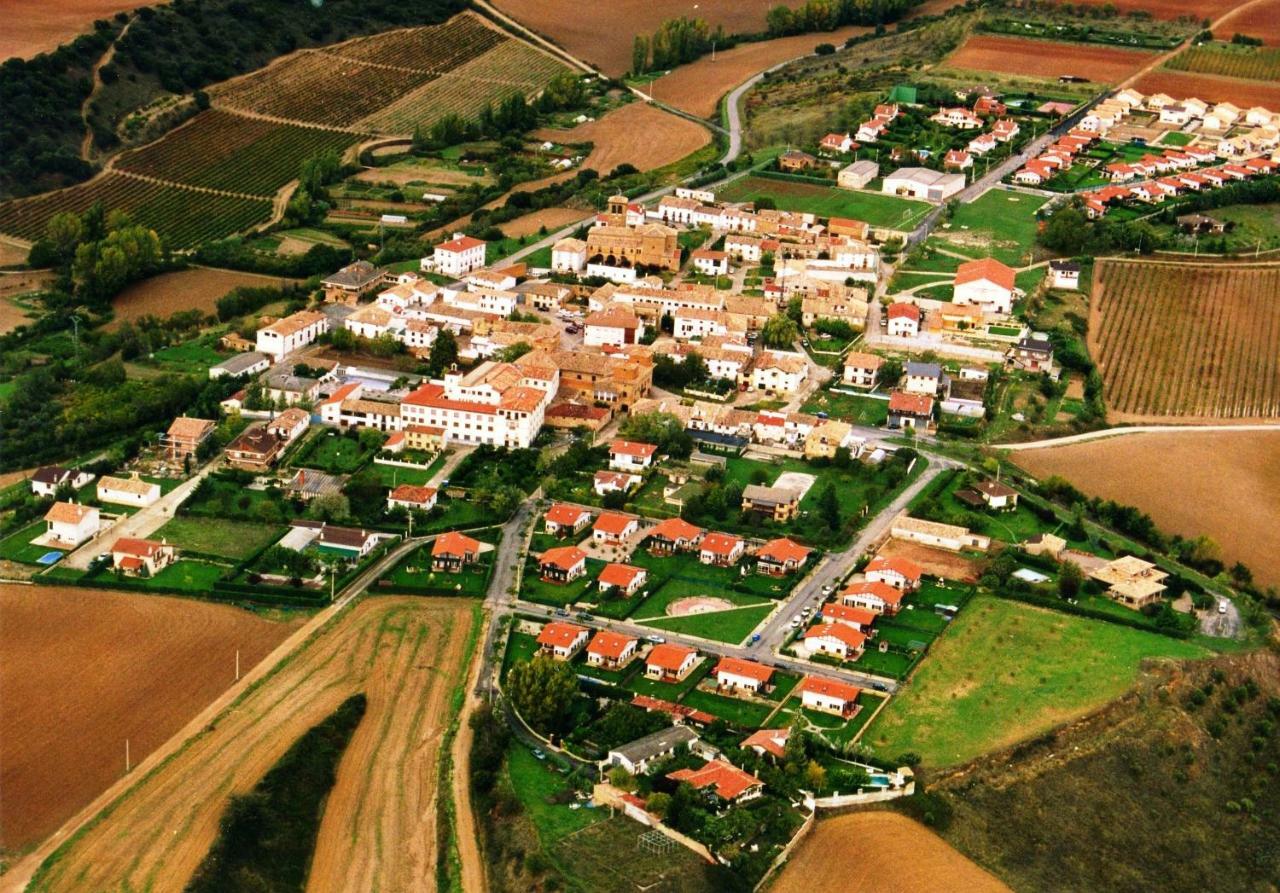 Casa Villazon I - Camino De Santiago Holiday home Muruzabal